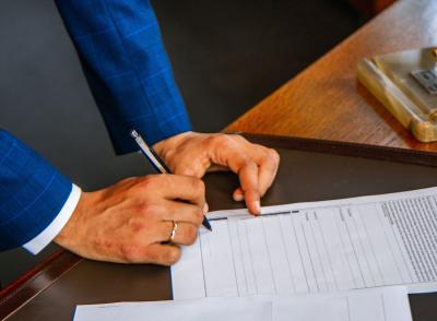 LPA document signing after guidance from an LPA Now adviser.